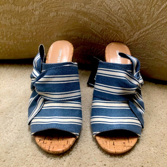 Express Shoes - Express Sandals